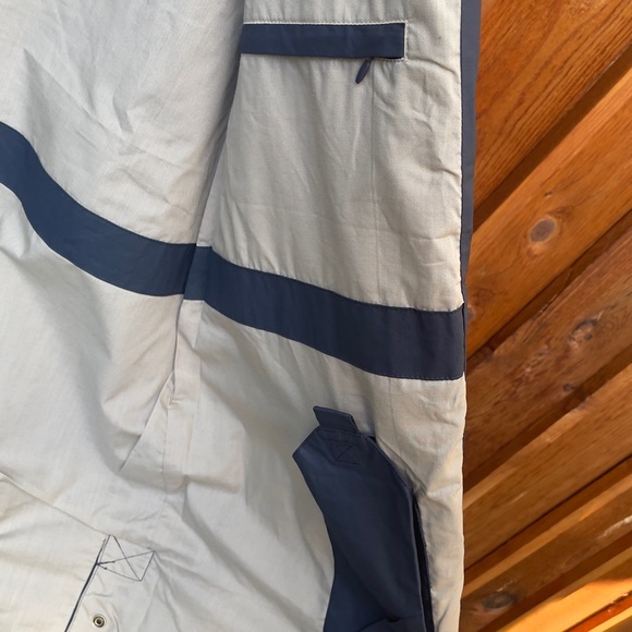 Paul Stuart Navy Blue Raincoat - Picture 4 of 7